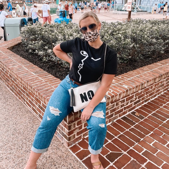 Meet your Posher, Shop Em Land - Picture 2 of 4